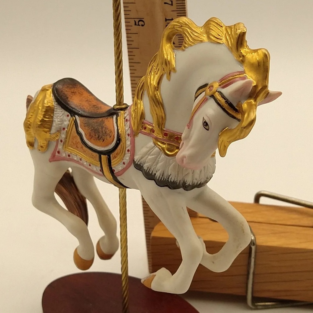 Faberge - Picture 4 of 6